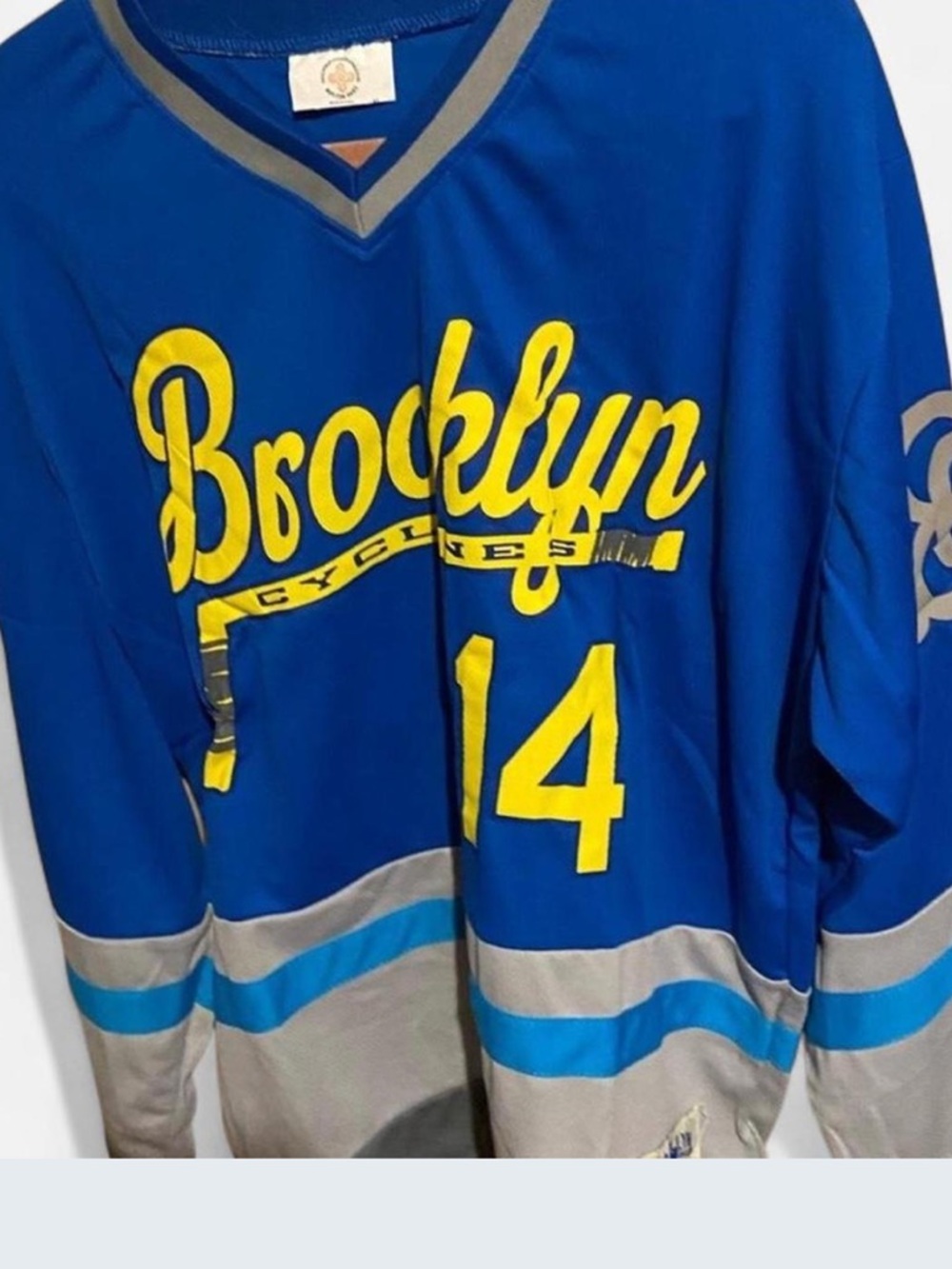 Brooklyn Cyclones Jersey  long sleeve Hockey style  size XL